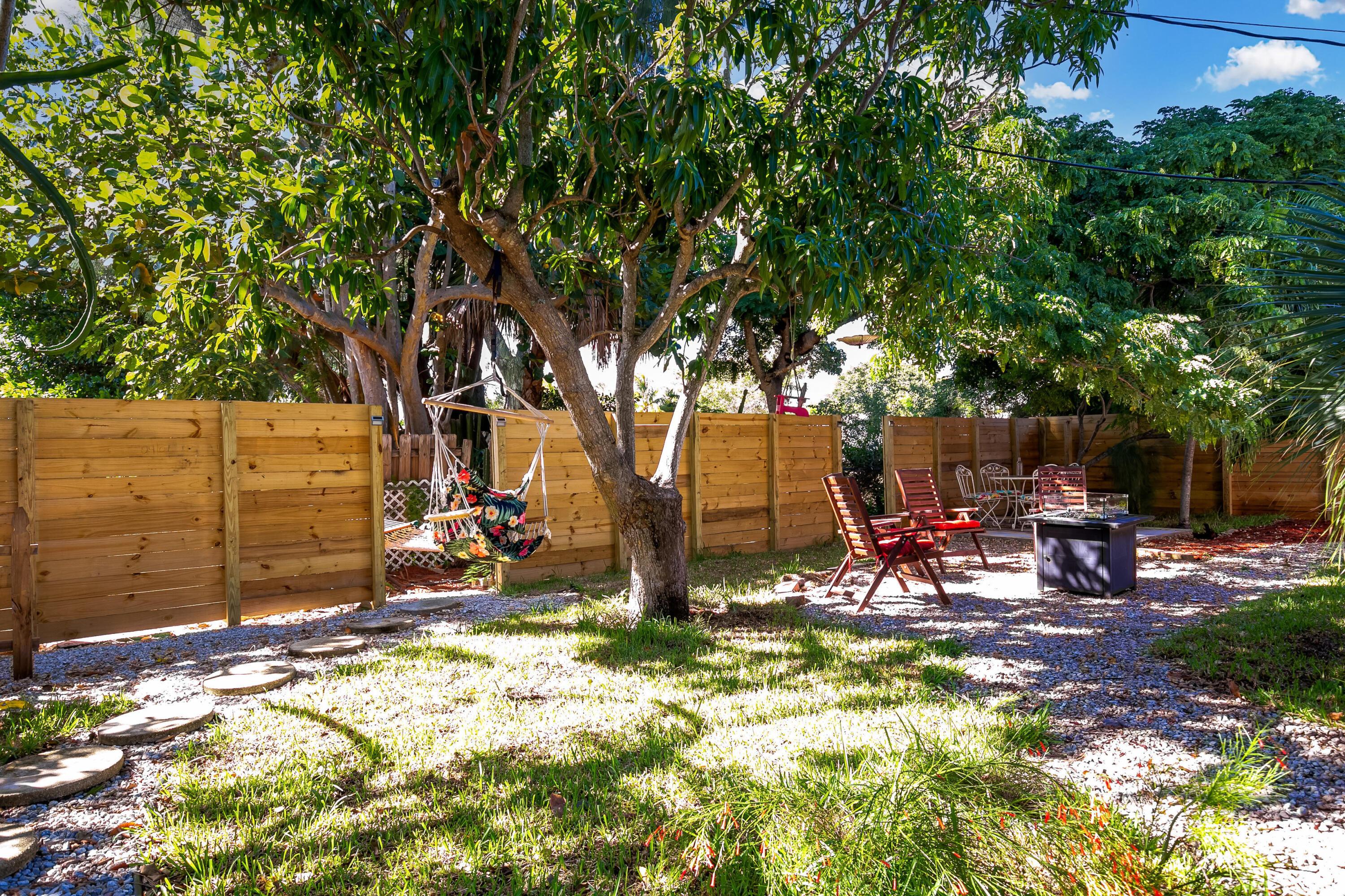 S Arnold Ave, Lantana, FL 33462