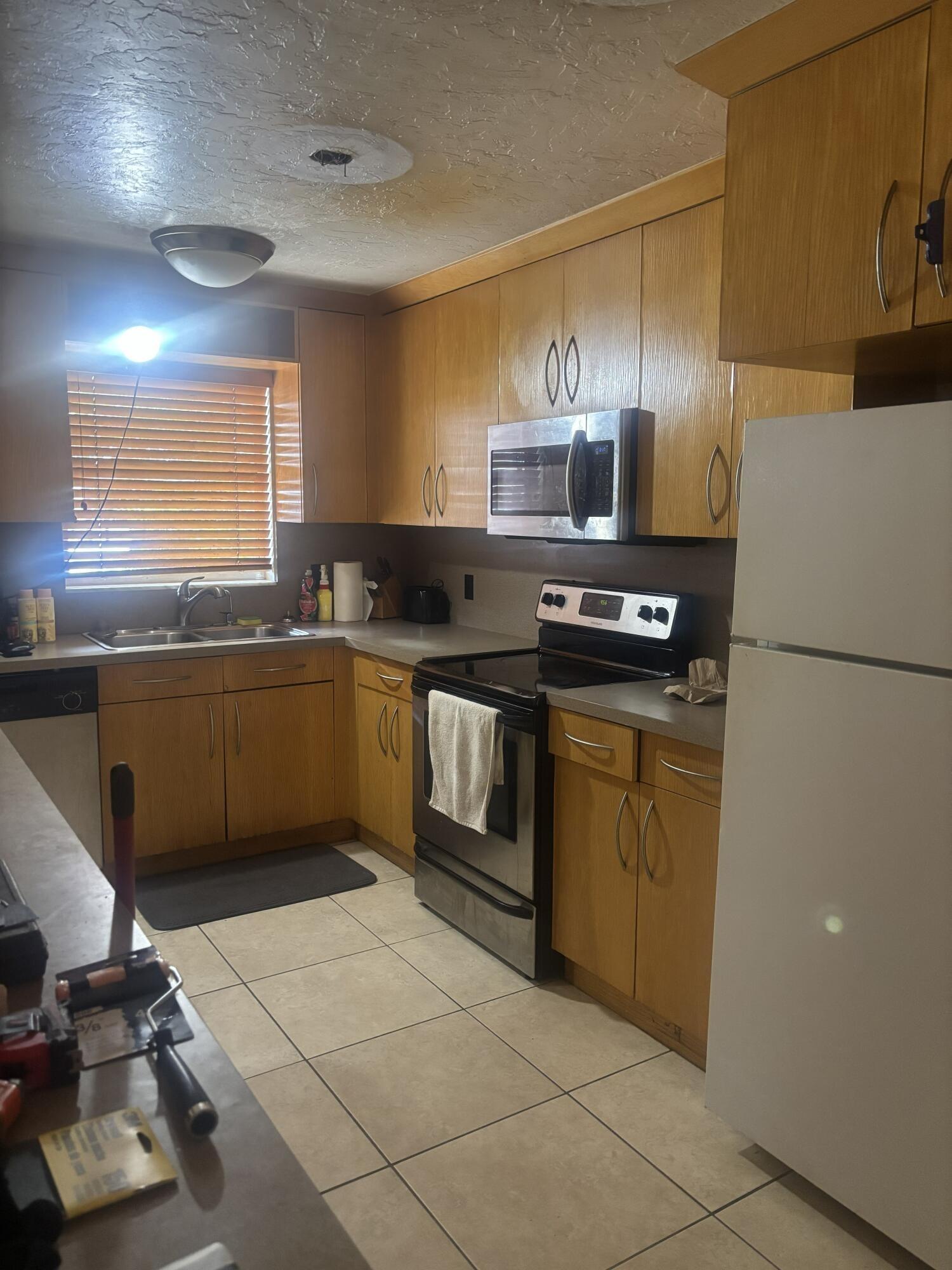Sw 64th Ave, Davie, FL 33314