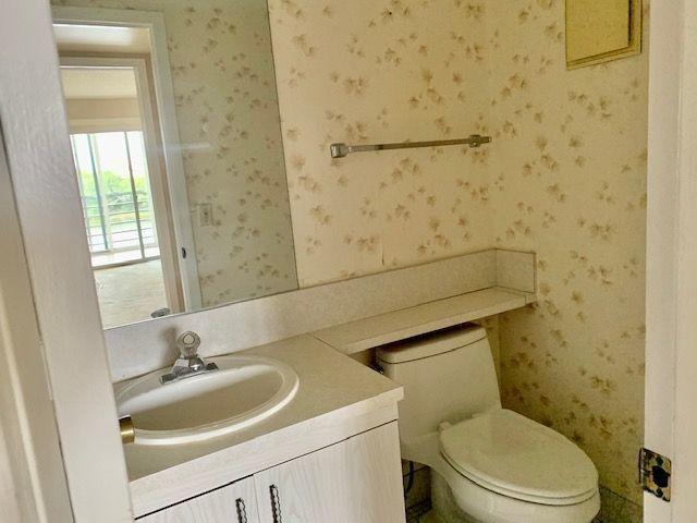 Ainslie D, Boca Raton, FL 33434