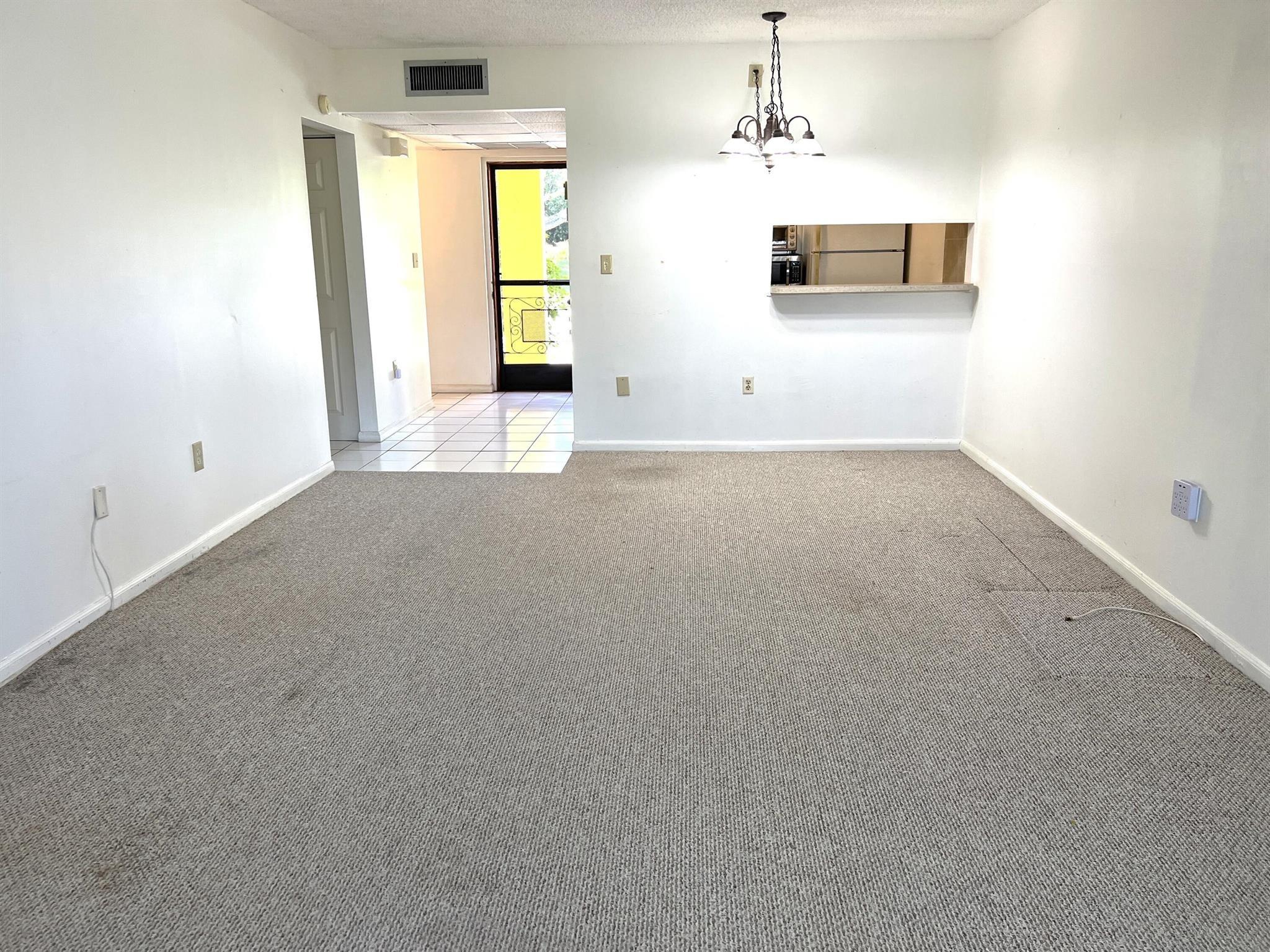 Sw 9th Street Cir, Boca Raton, FL 33486