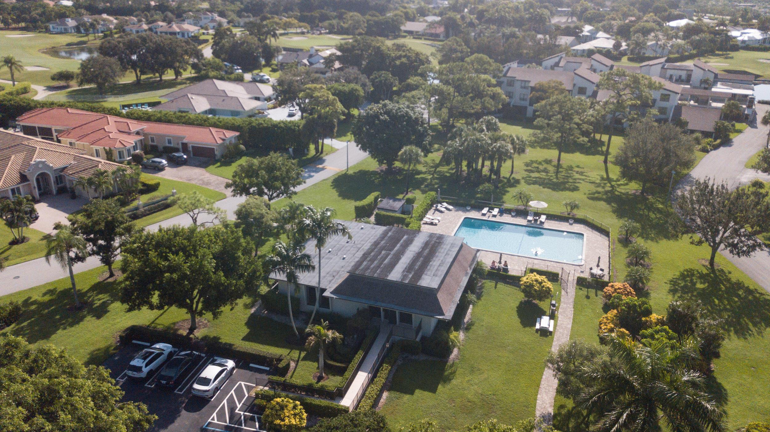 Greensward Ln, Delray Beach, FL 33445