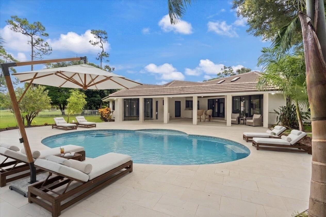 Glenbrook Dr, Lake Worth, FL 33462