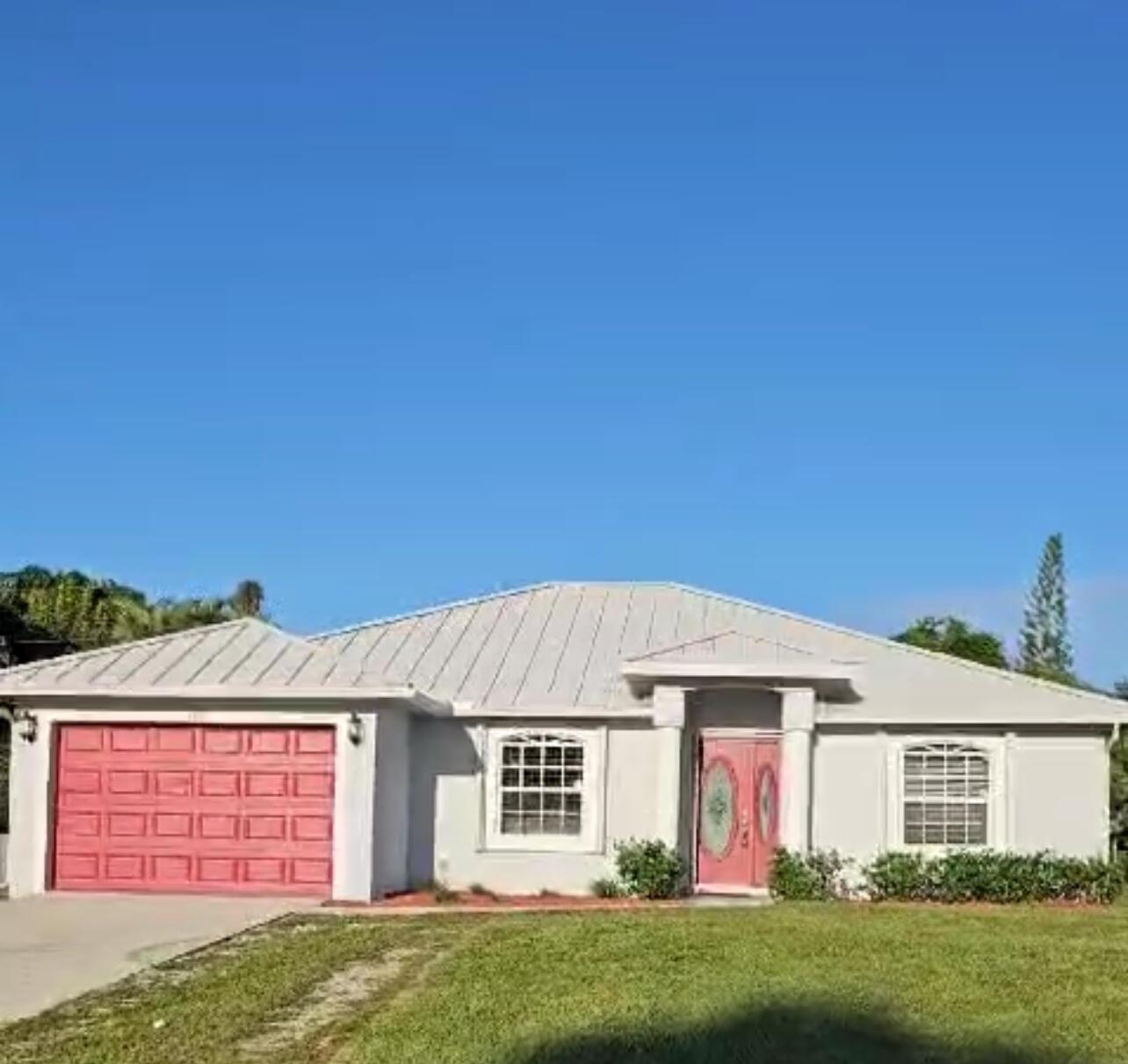 8th Ave Sw, Vero Beach, FL 32962