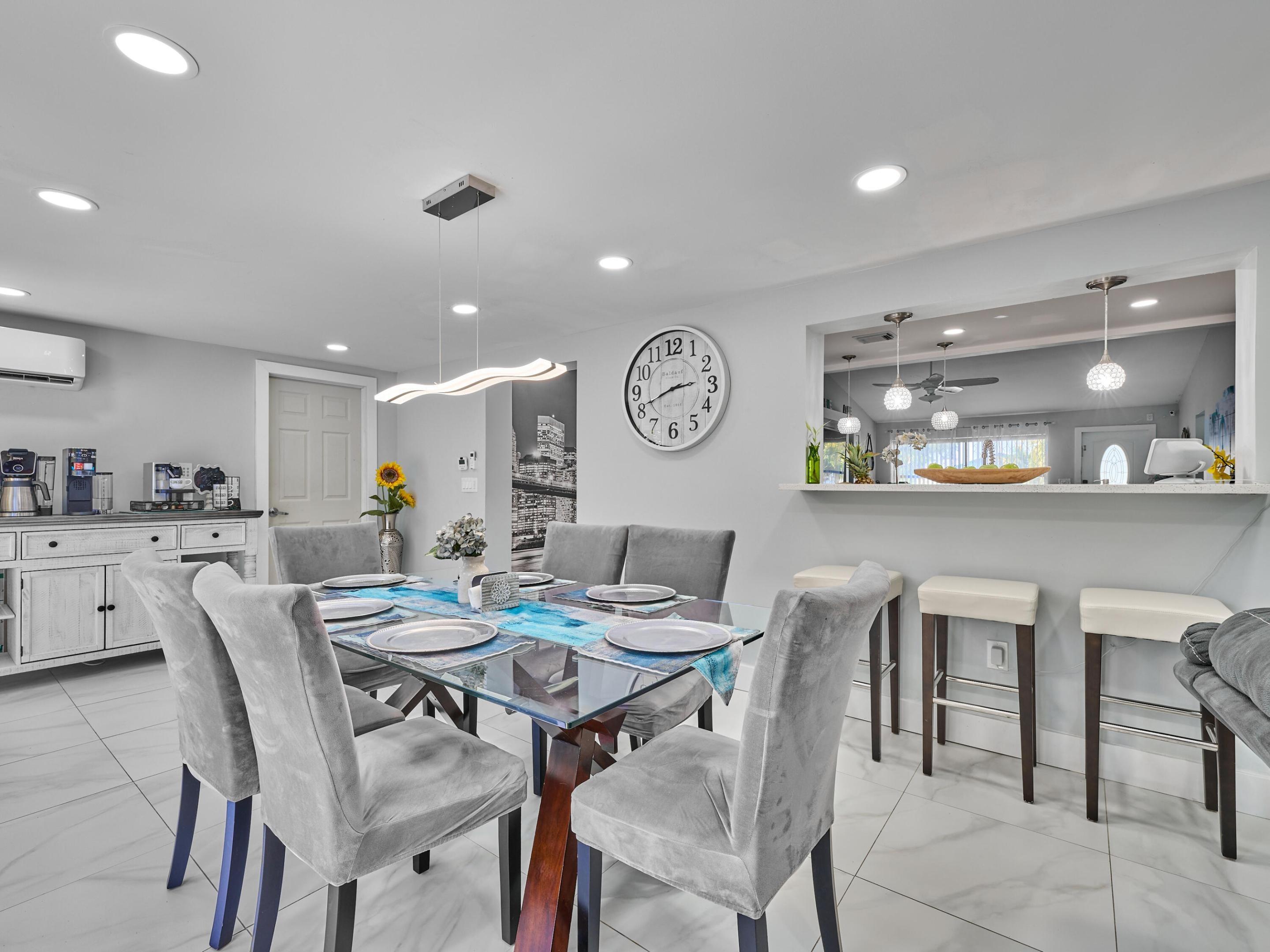Sw 8th St, Boca Raton, FL 33433