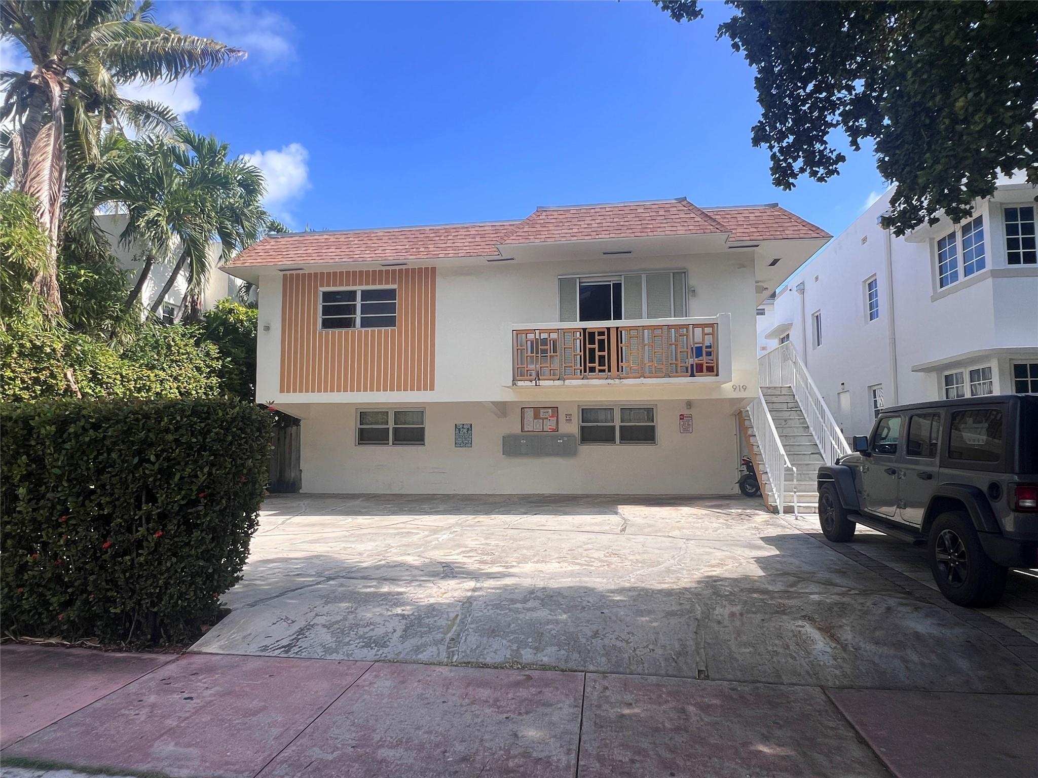 Michigan Ave, Miami Beach, FL 33139
