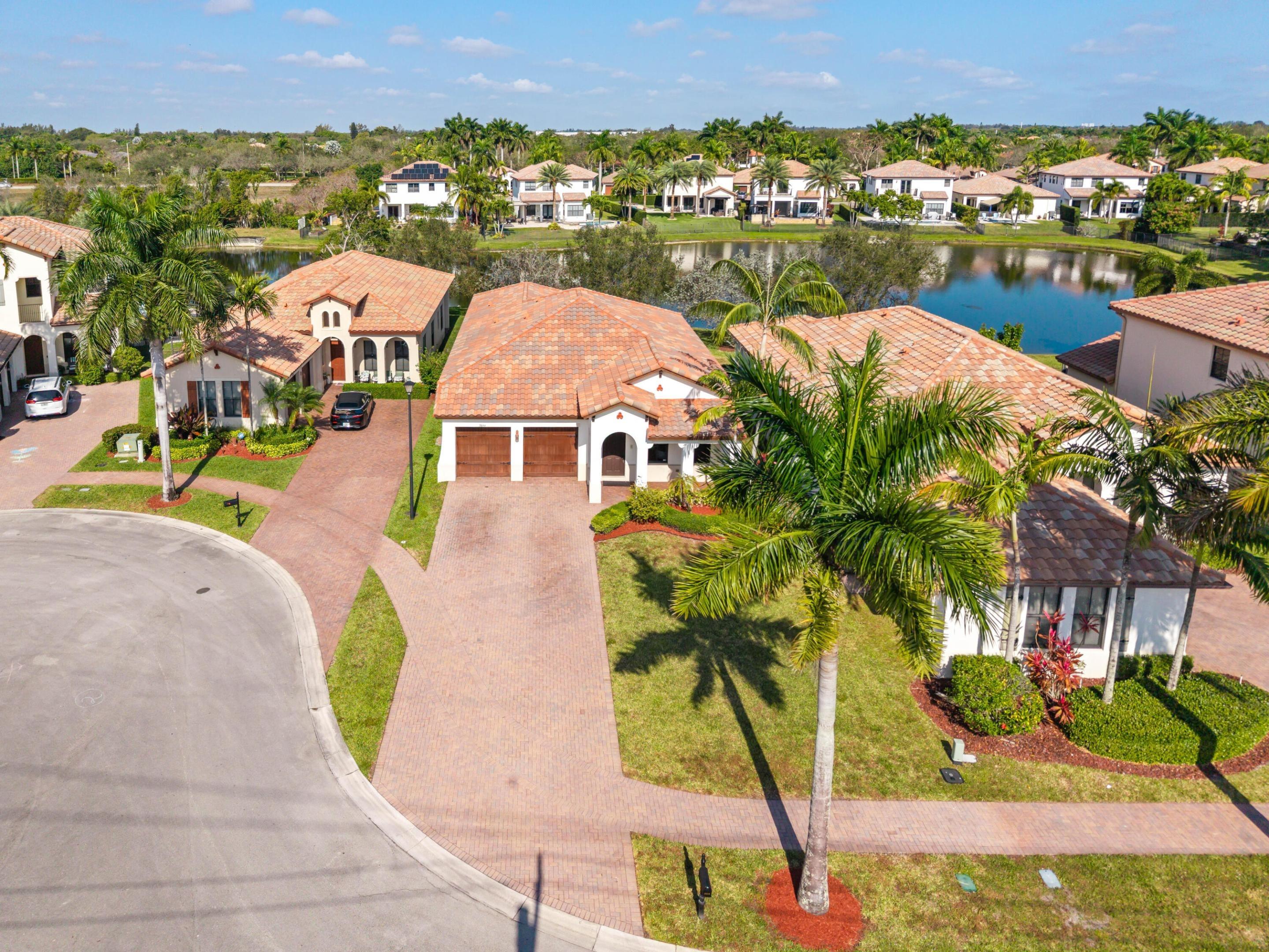 Nw 85th Ave, Pembroke Pines, FL 33024