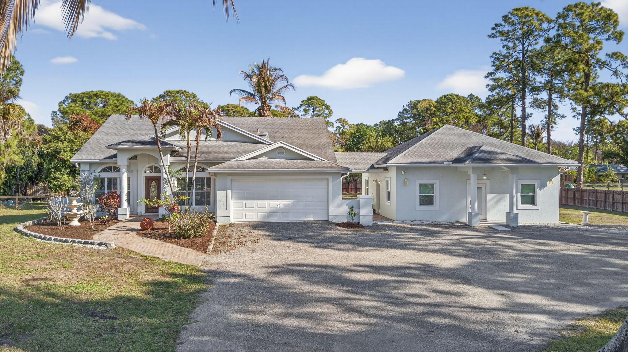 61st Pl N, Loxahatchee, FL 33470