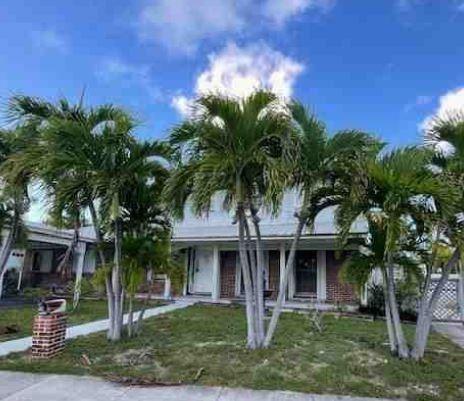 Donald Ave, Key West, FL 33040