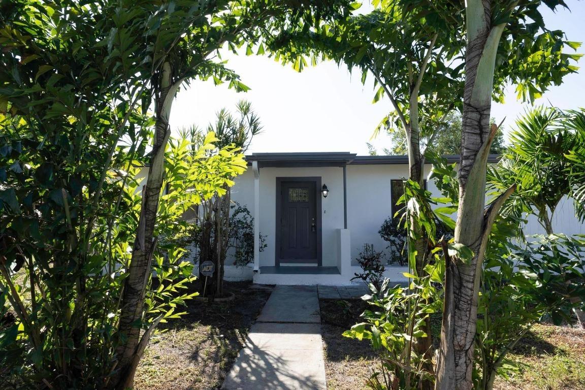 Nw 11th Ct, Fort Lauderdale, FL 33311