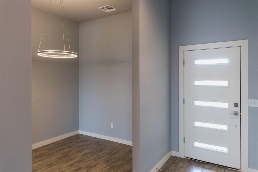 Remington Ave, Jones, OK 73049