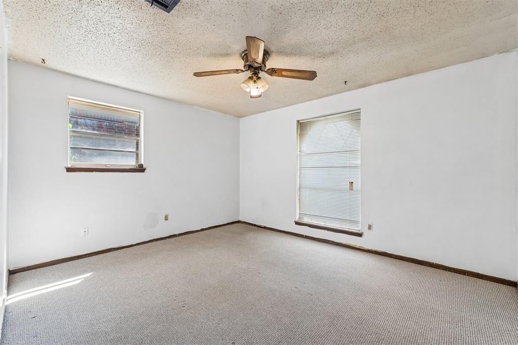 S Briarwood Dr, Oklahoma City, OK 73135