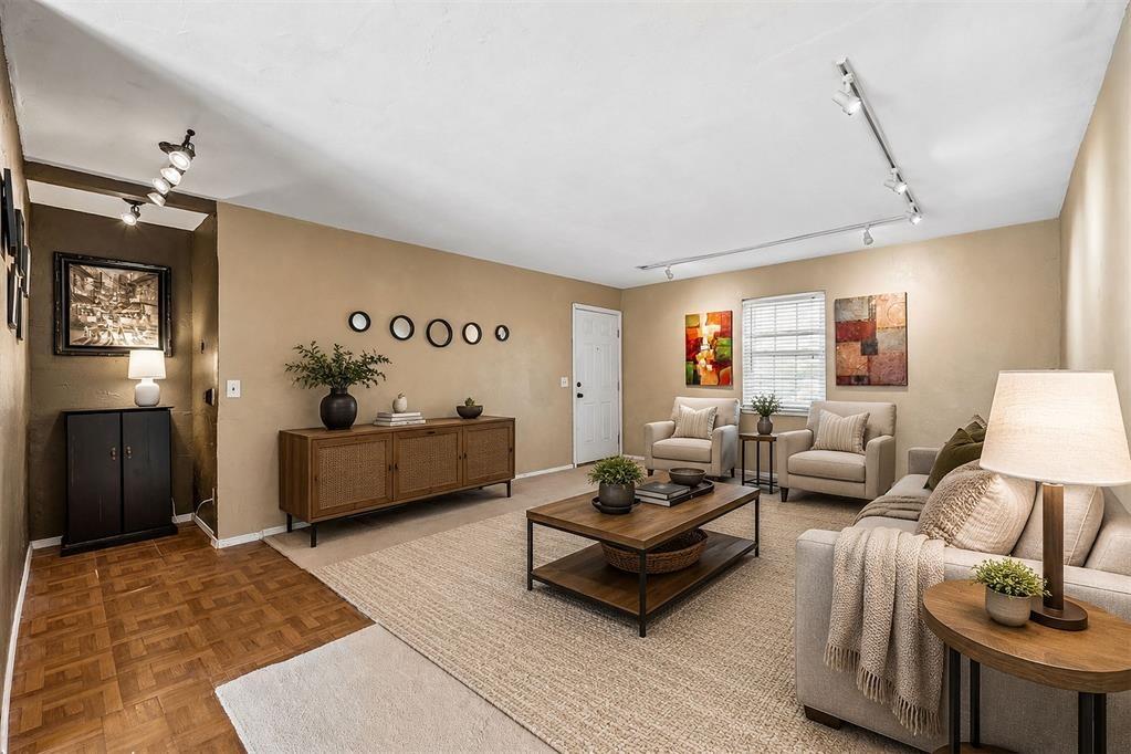 N May Ave, Oklahoma City, OK 73120