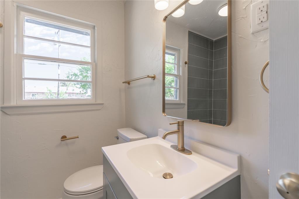Sw 40th St, Oklahoma City, OK 73119