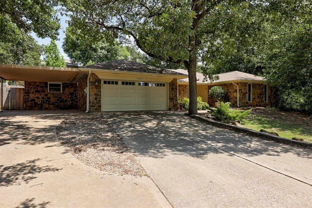 Ridgecrest Rd, Edmond, OK 73013