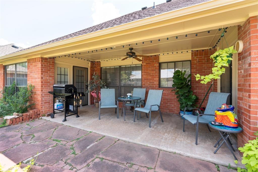 Nicole Cir, Norman, OK 73072