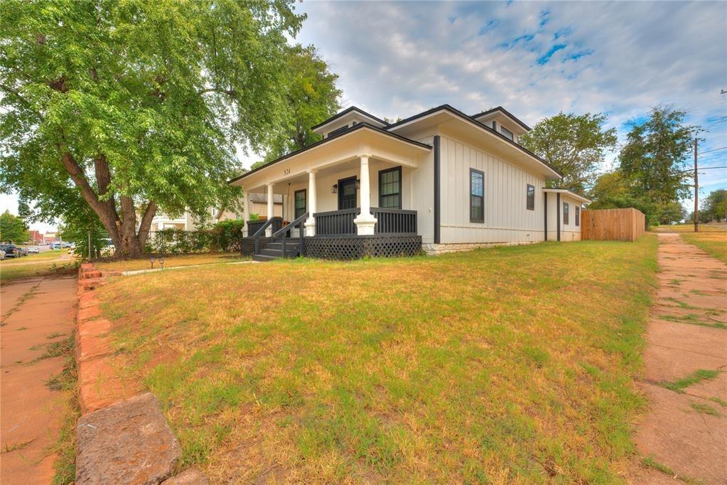 E Harrison Ave, Guthrie, OK 73044