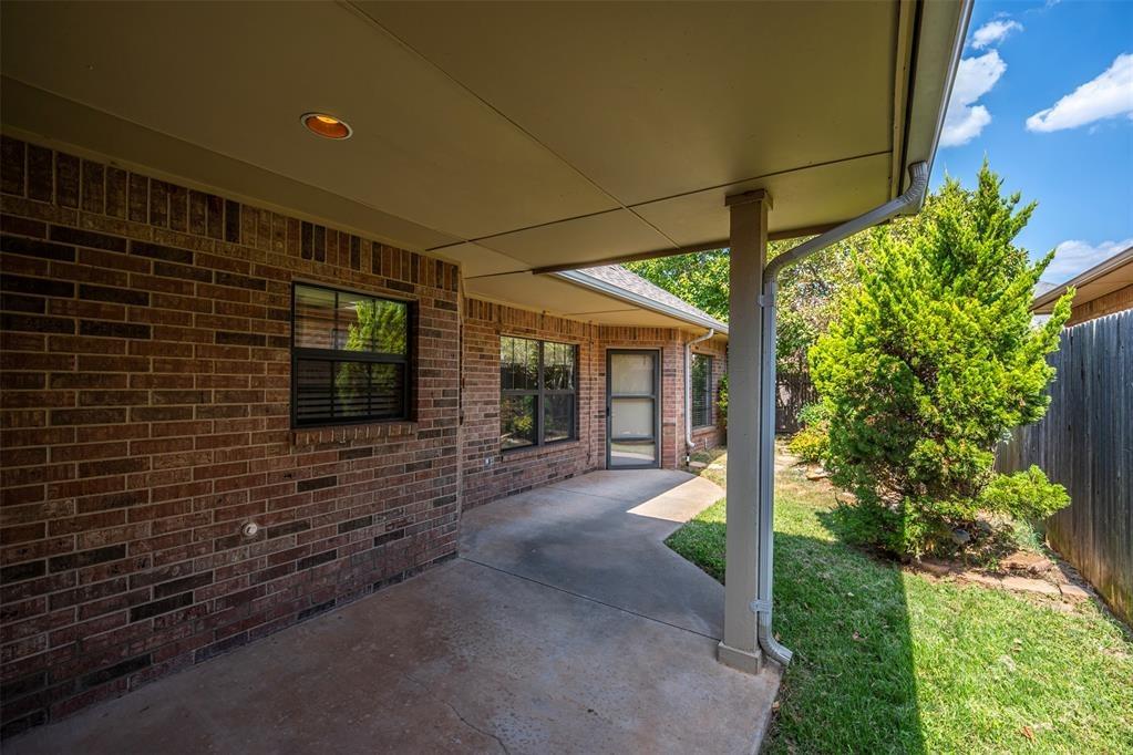 Brandt Dr, Oklahoma City, OK 73120