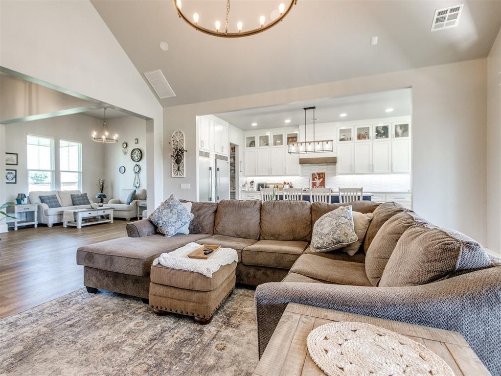 Cterling Dr, Kingfisher, OK 73750
