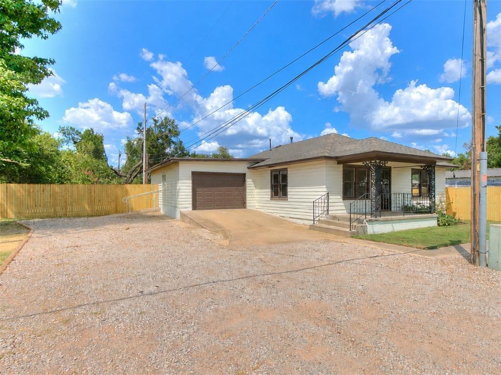 W Ridgewood St, Shawnee, OK 74801
