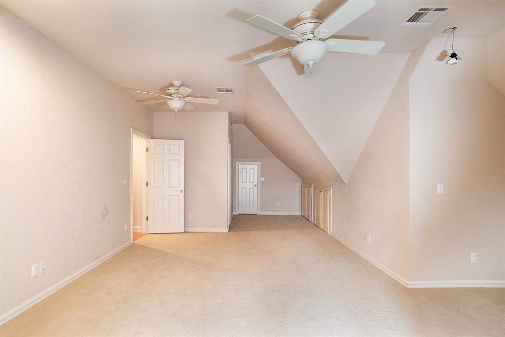 Woodlake Dr, Stillwater, OK 74074