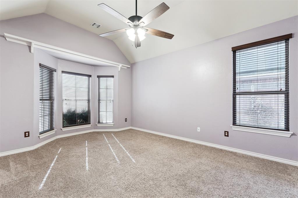 W Pine Rose Court Way, Mustang, OK 73064