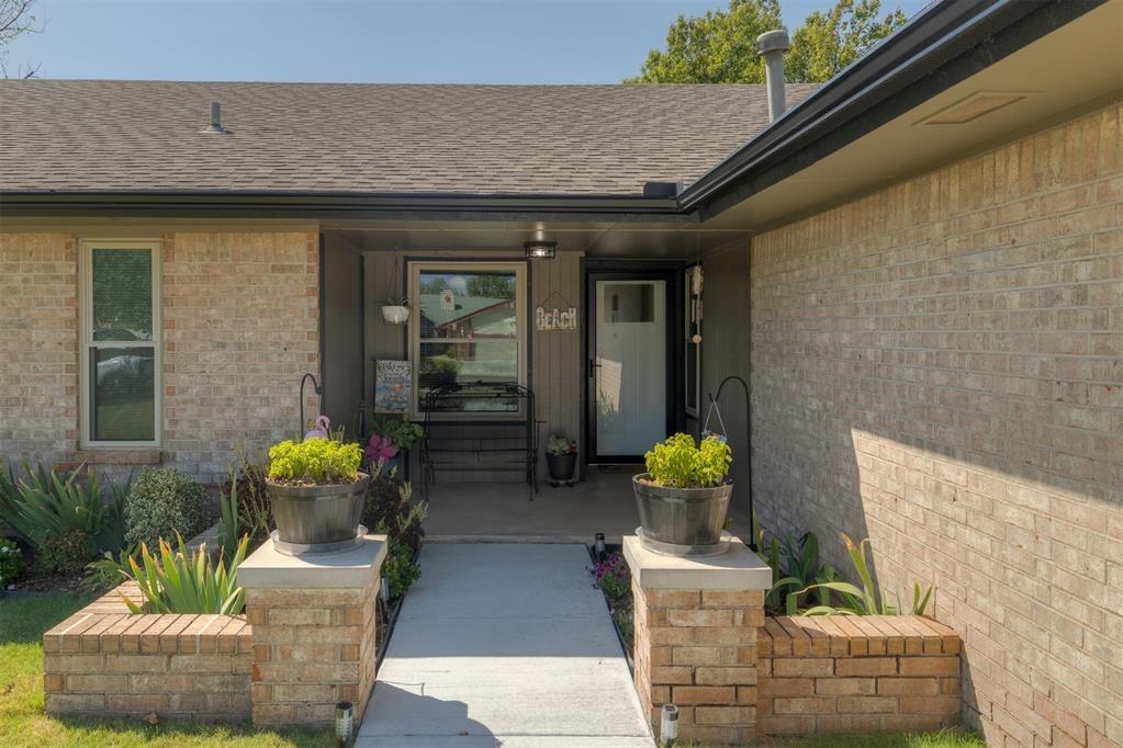 Shasta Ln, Oklahoma City, OK 73162