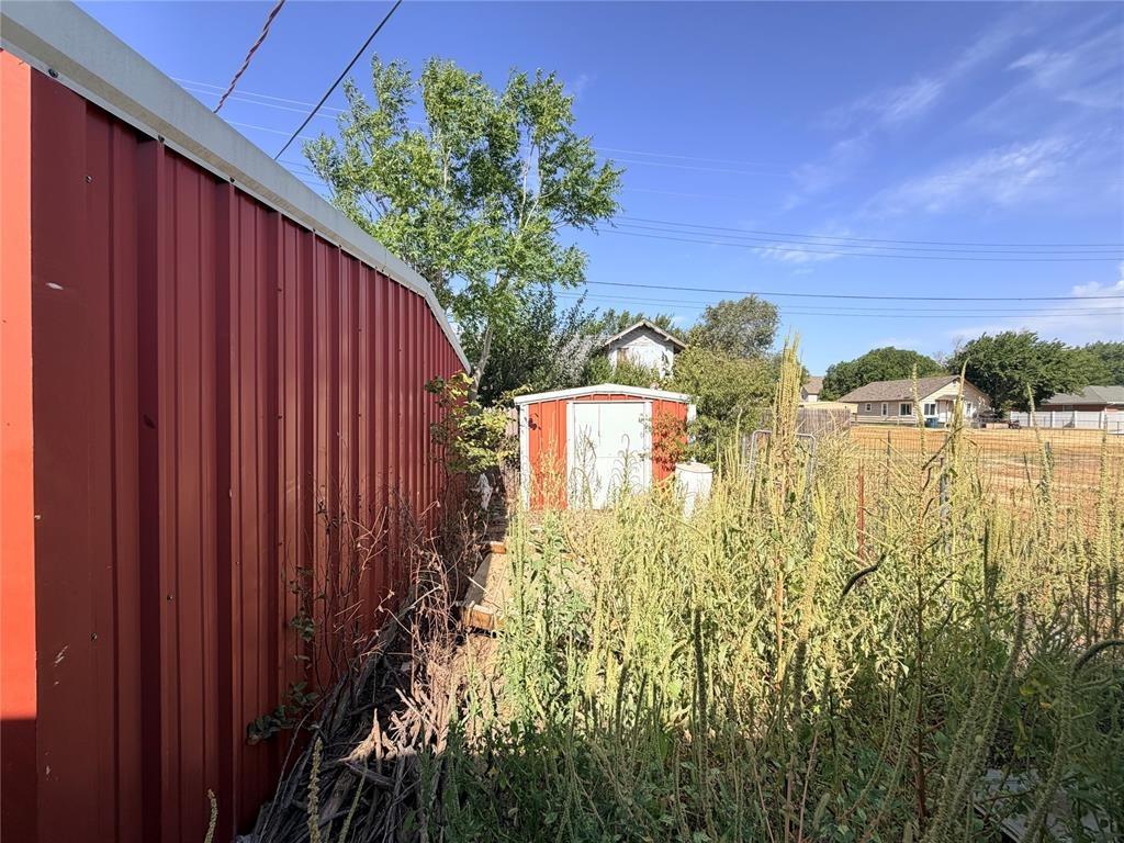 N Temple St, Cordell, OK 73632