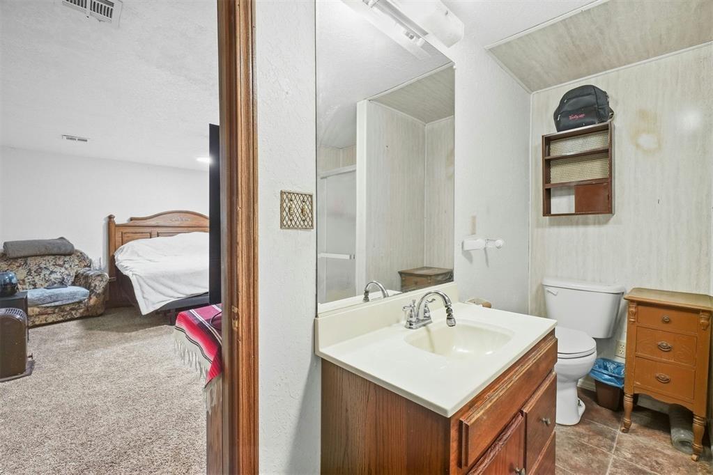 N Lowe St, Hobart, OK 73651