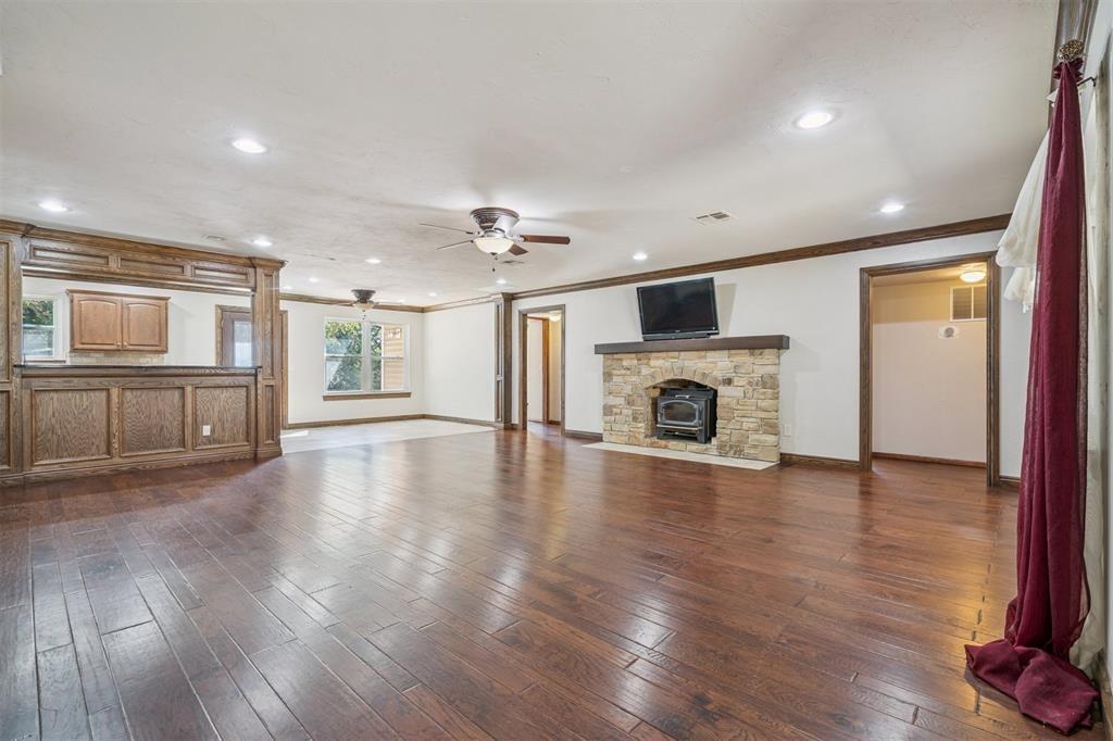 N Cedar Mountain Ave, Edmond, OK 73034