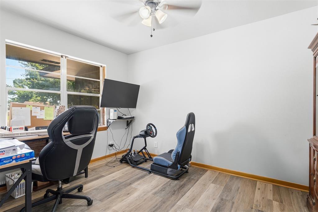 S Kerr Ave, Pauls Valley, OK 73075