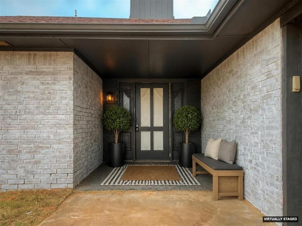 E Bradley St, Shawnee, OK 74804