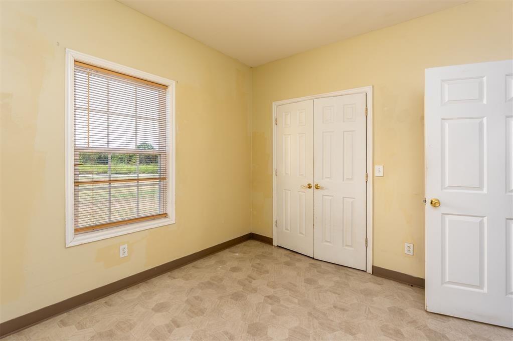 Hillcrest Way, Okemah, OK 74859