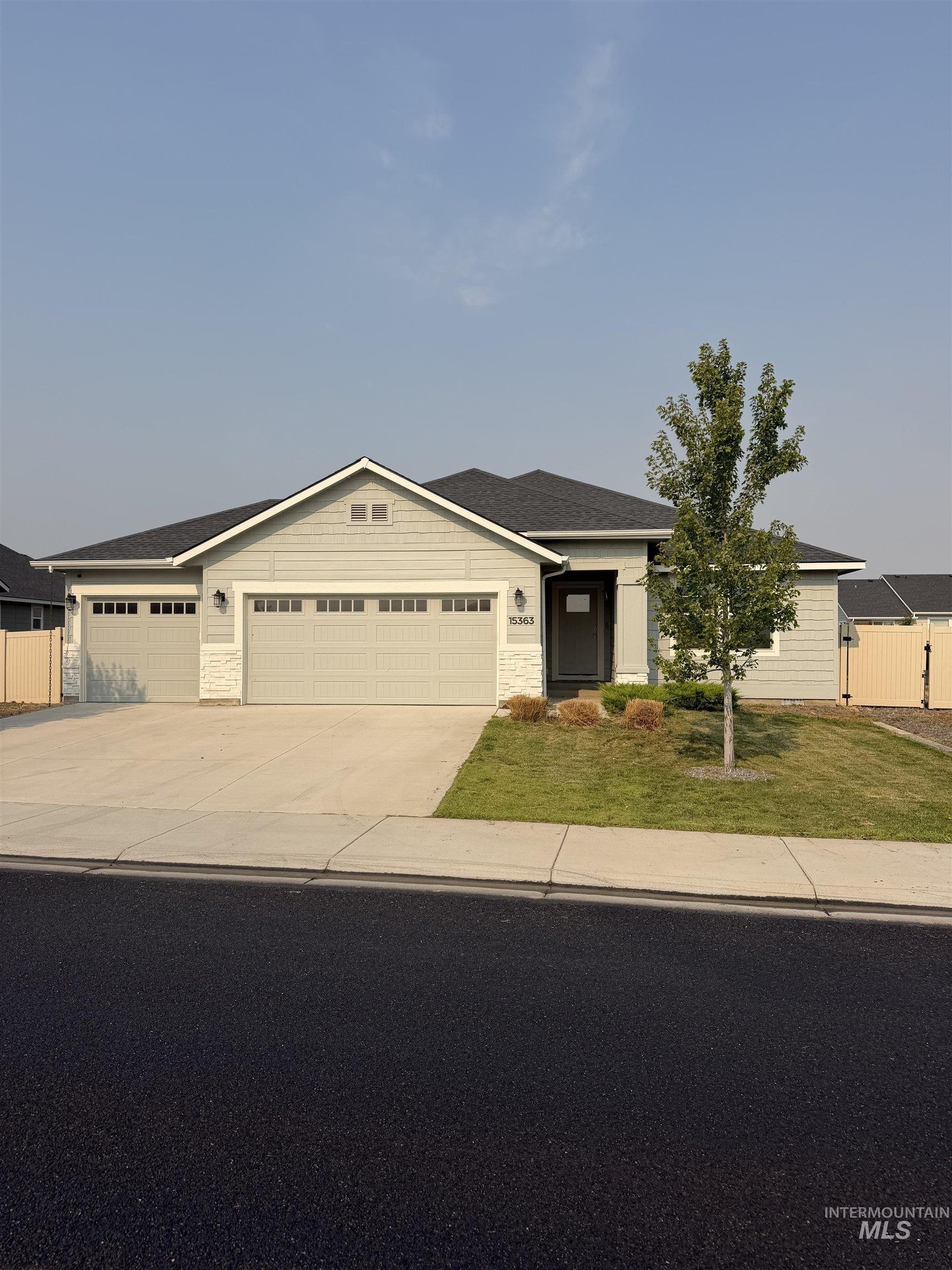 Stovall Ave, Caldwell, ID 83607