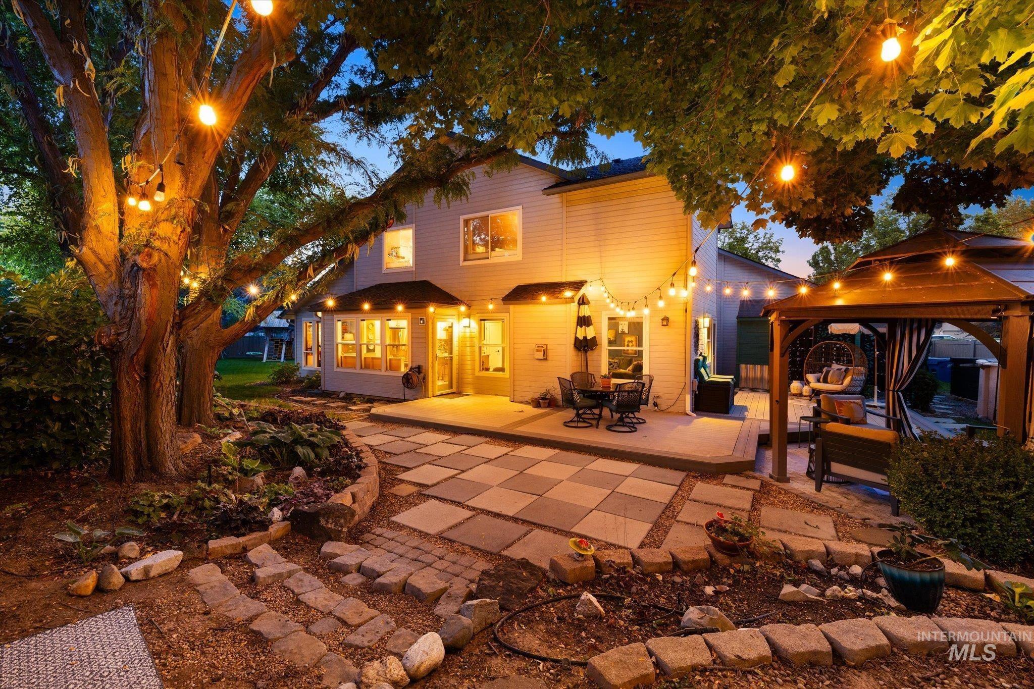 W Burntree Ct, Boise, ID 83704