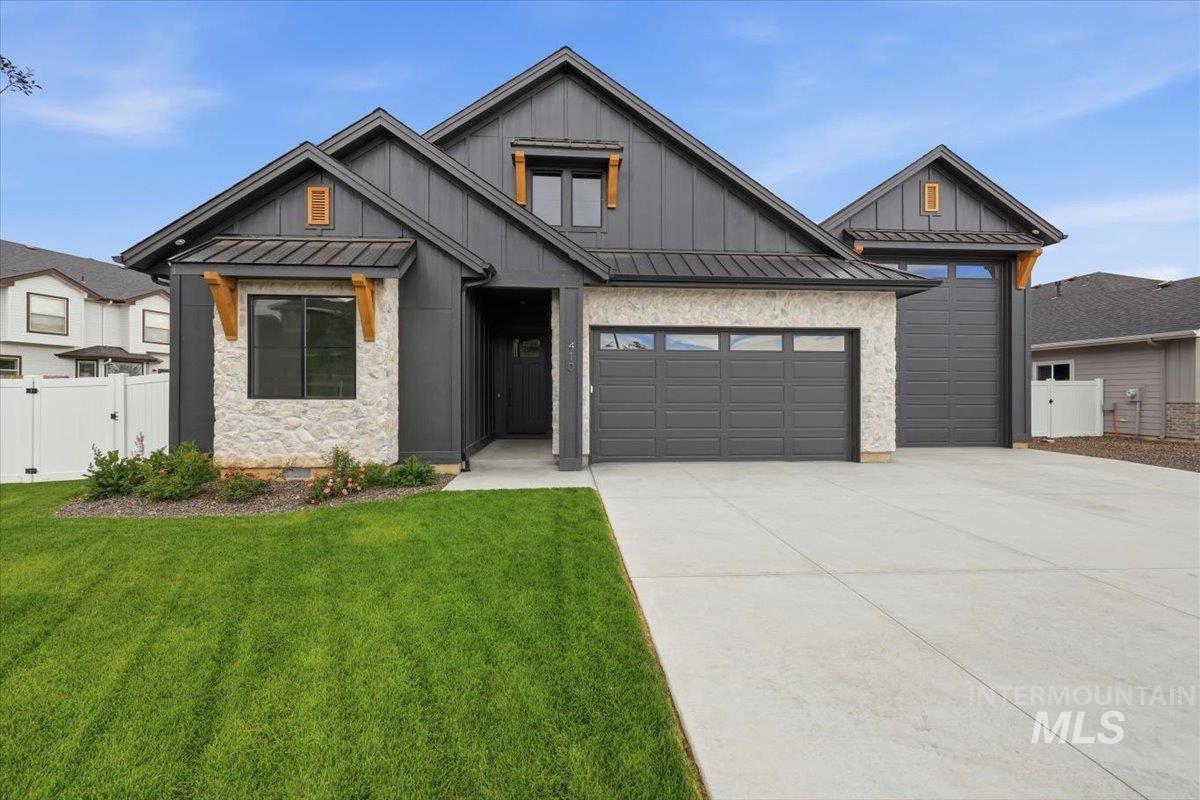 W Flour Mill Ct, Middleton, ID 83644