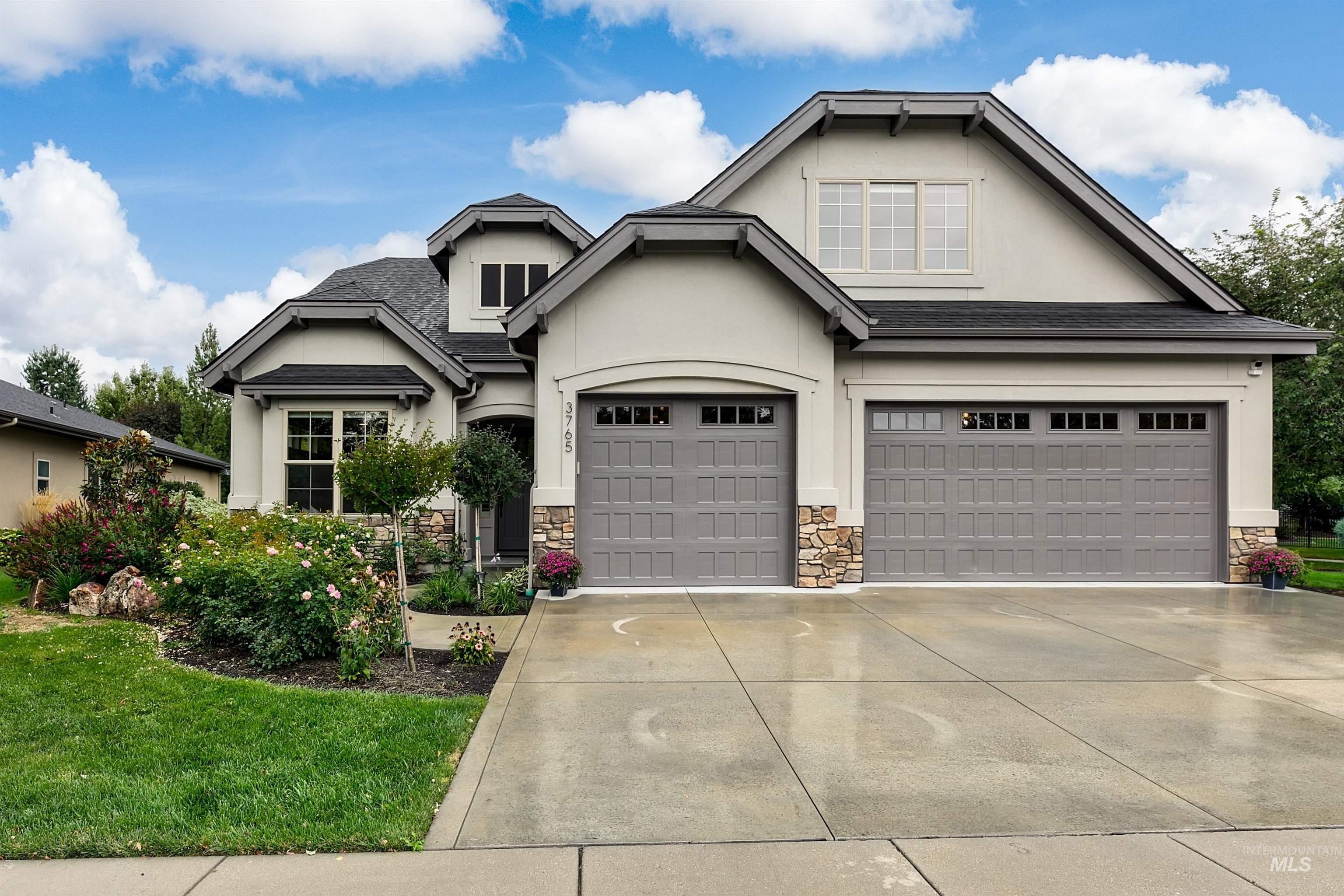W Dublin Dr, Eagle, ID 83616