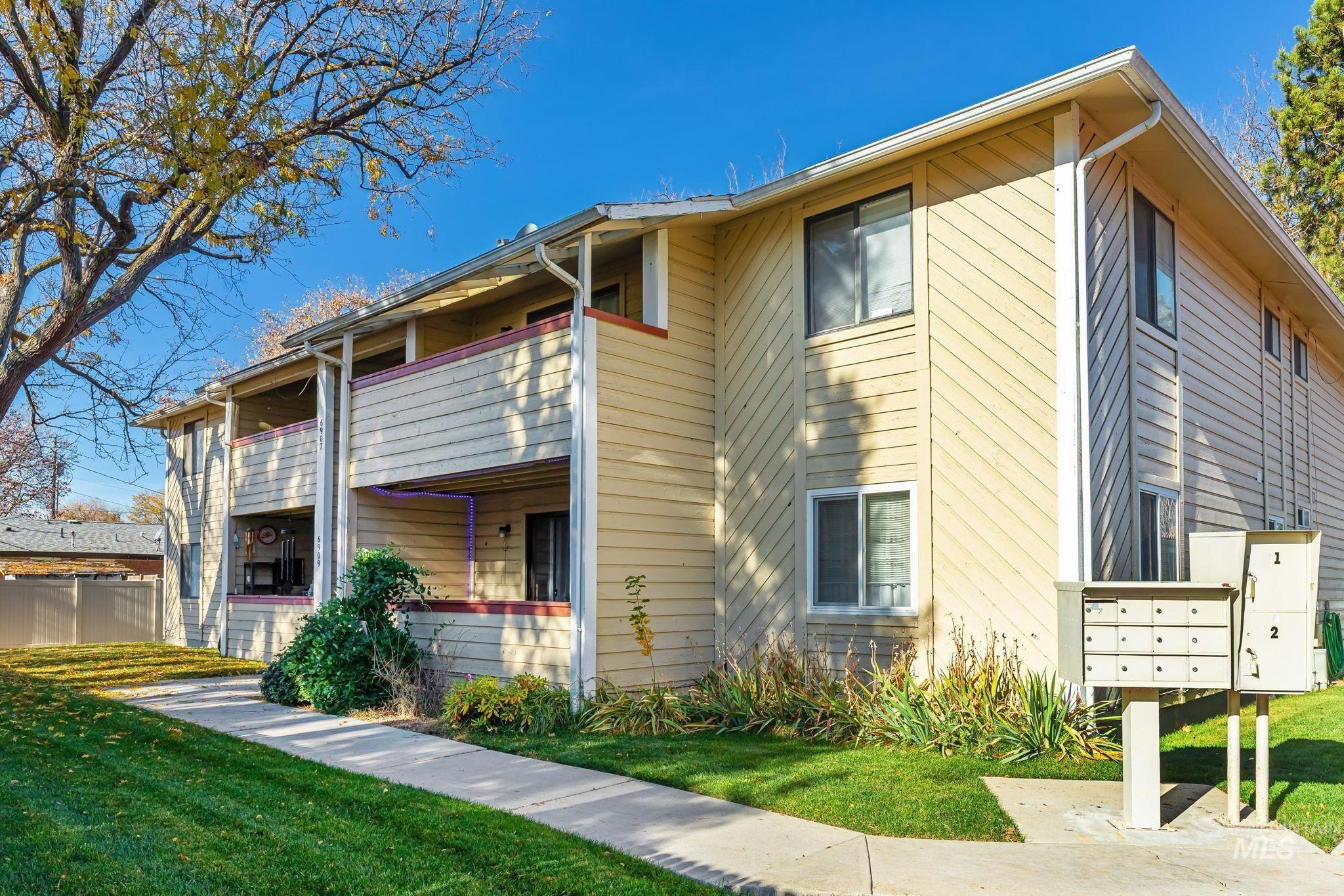 W Colehaven Ln, Boise, ID 83704