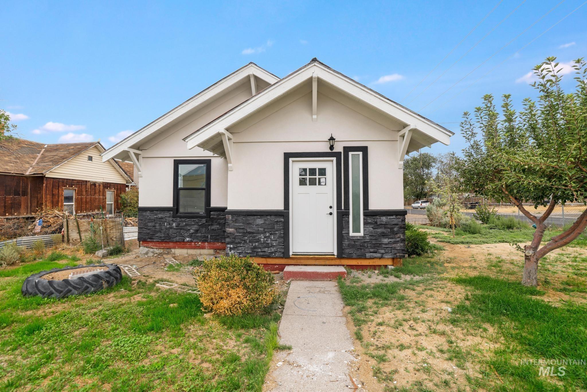 8th Ave S, Buhl, ID 83316