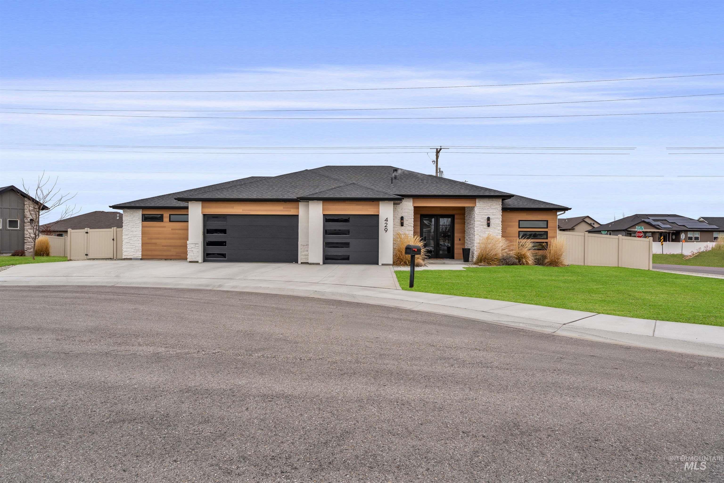 Meadowview Ln N, Twin Falls, ID 83301