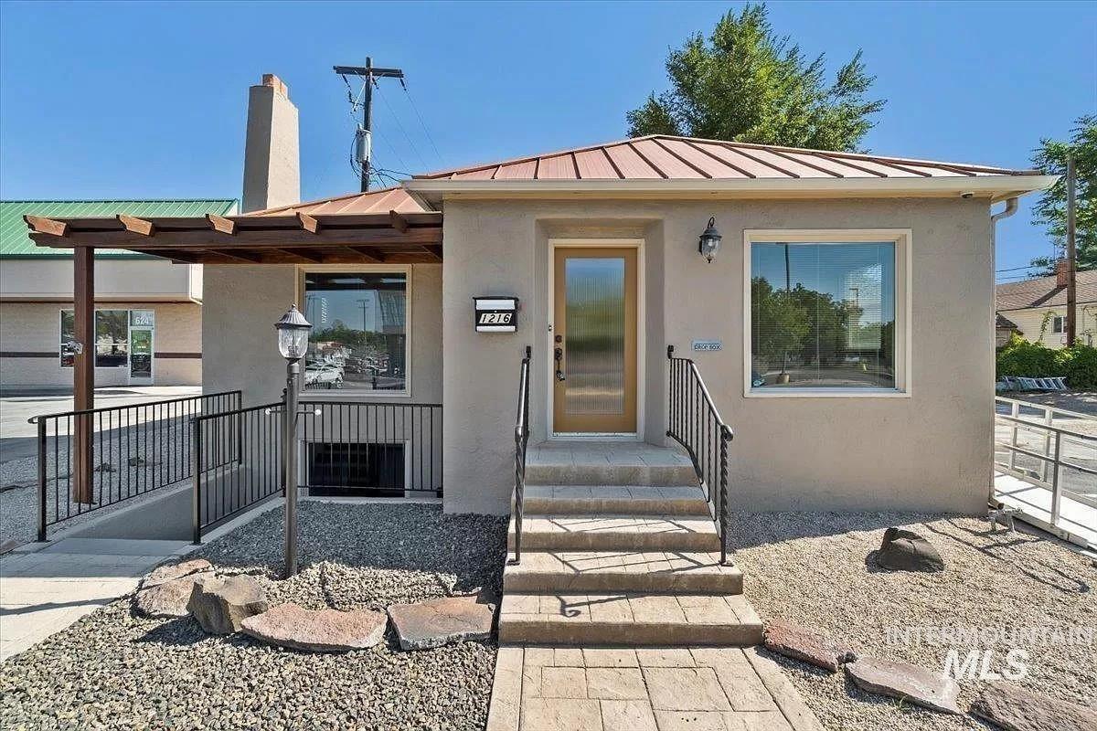 7th St S, Nampa, ID 83651