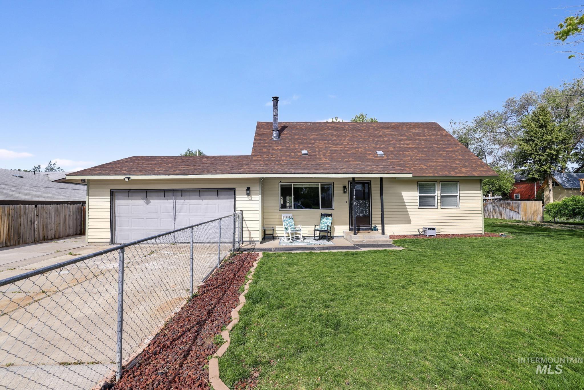 N 3rd E, Mountain Home, ID 83647