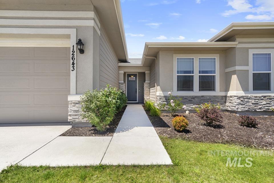 S Teano Ave, Nampa, ID 83686