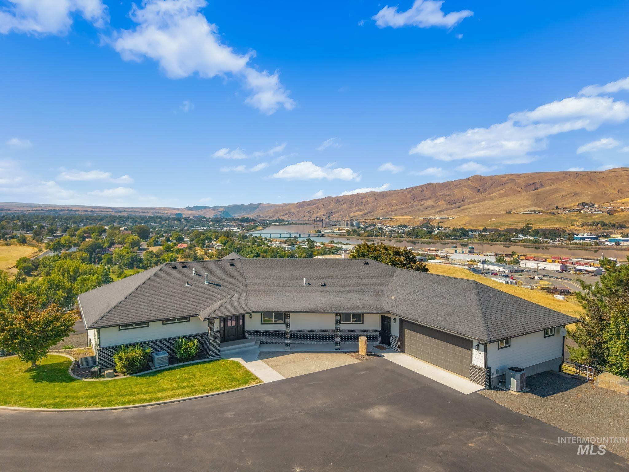 E Main St, Lewiston, ID 83501