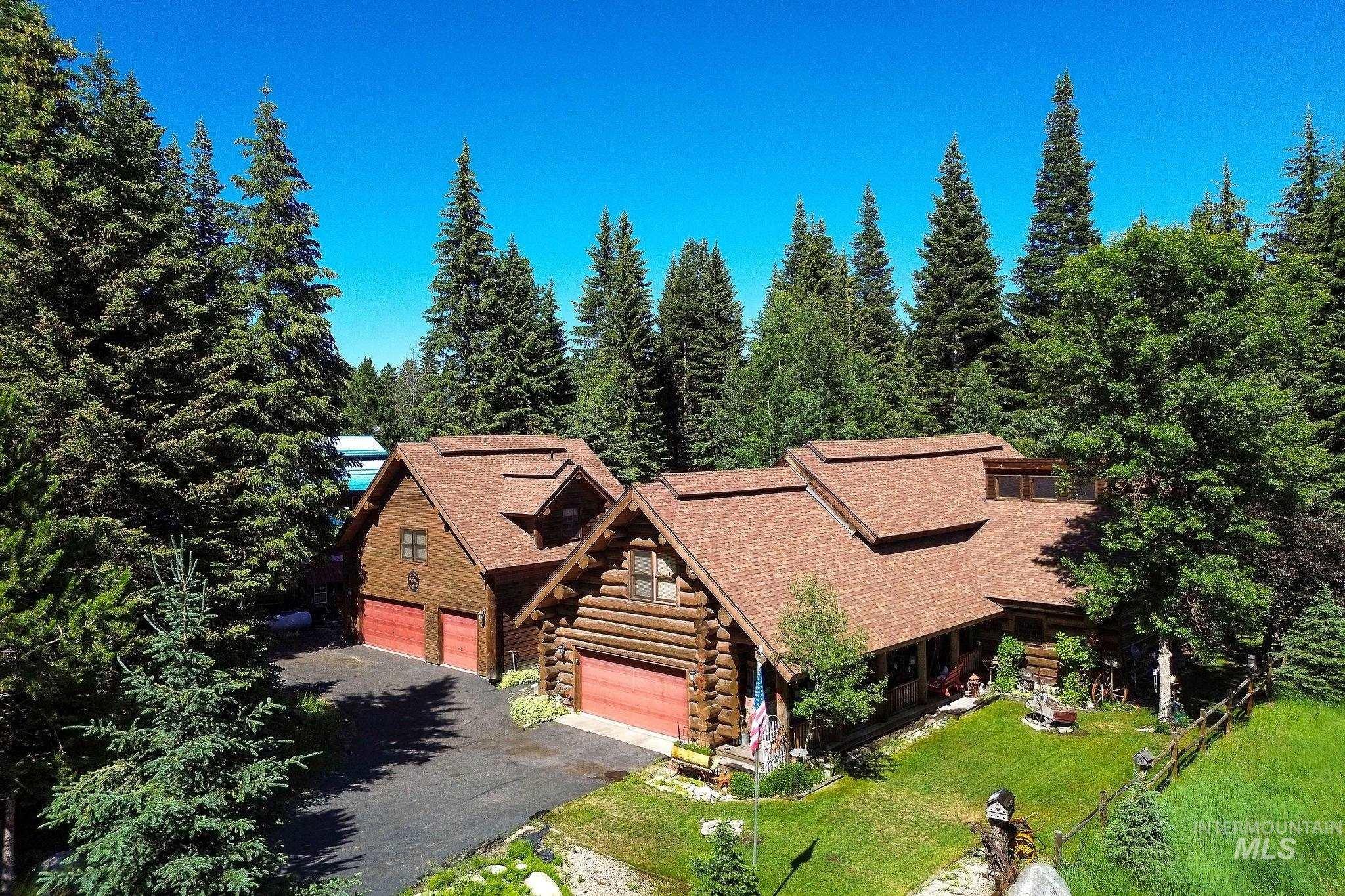 Divot Ln, Mccall, ID 83638