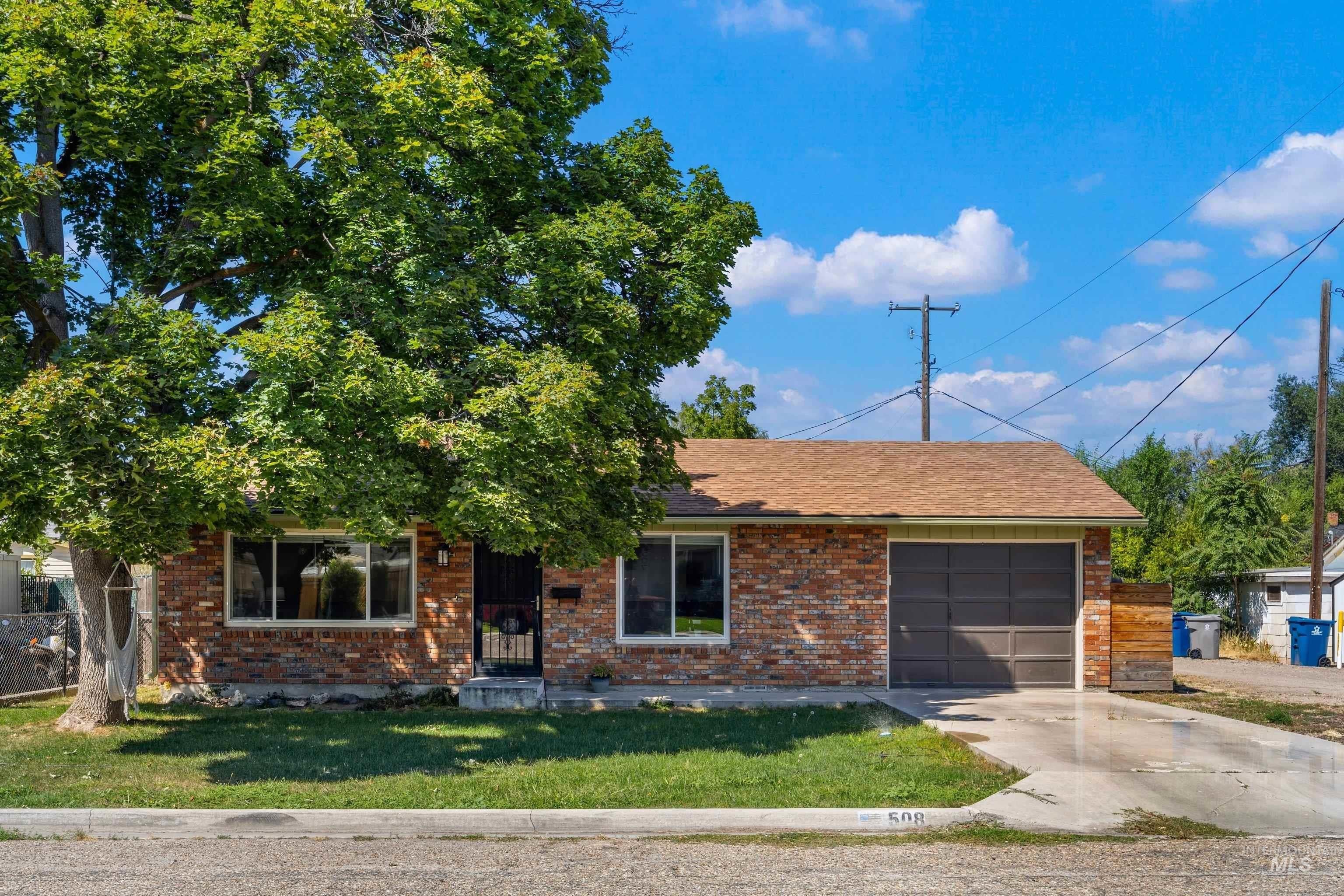 E Washington Ave, Nampa, ID 83686