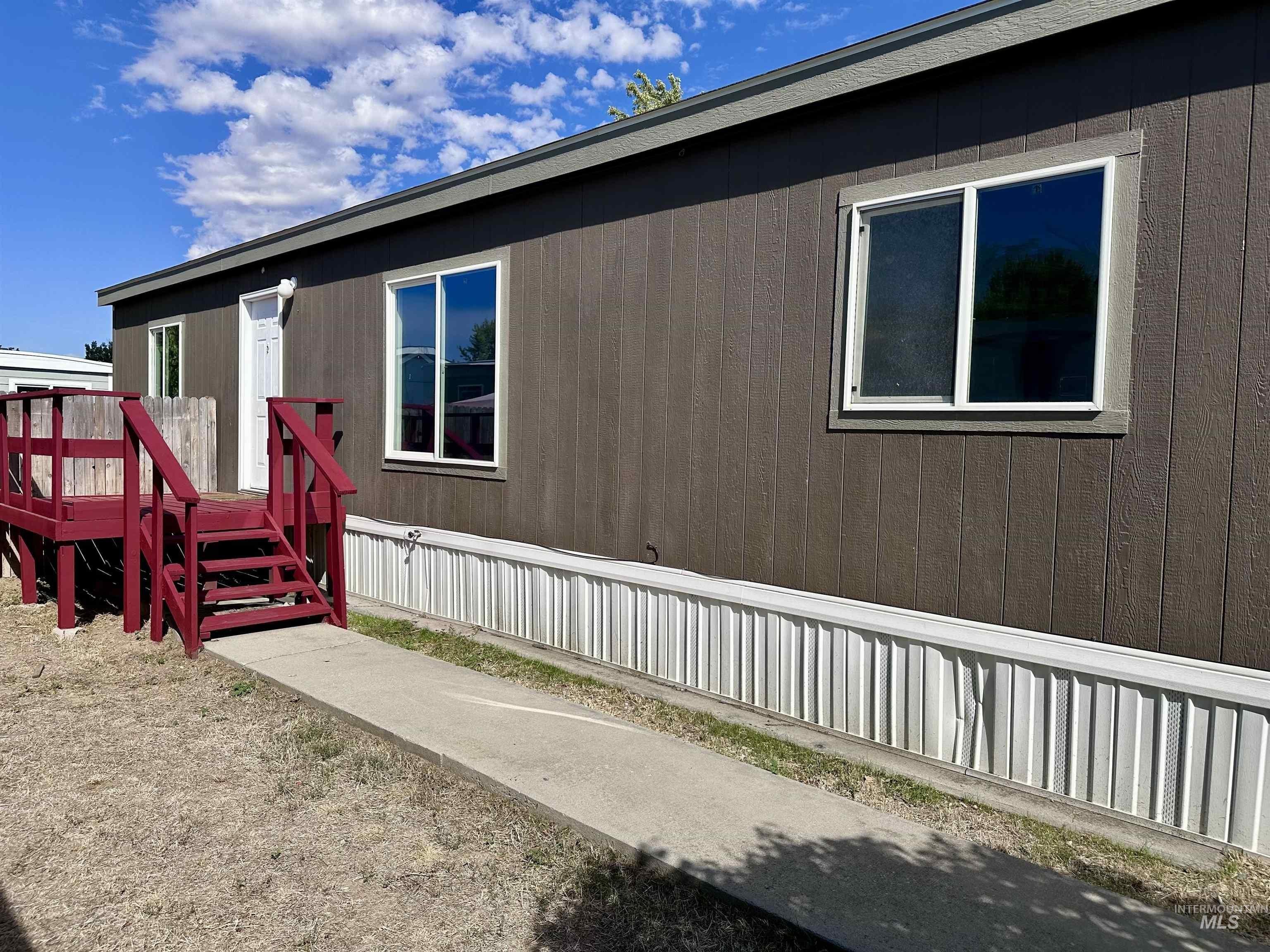 Monte Vista Dr, Emmett, ID 83617