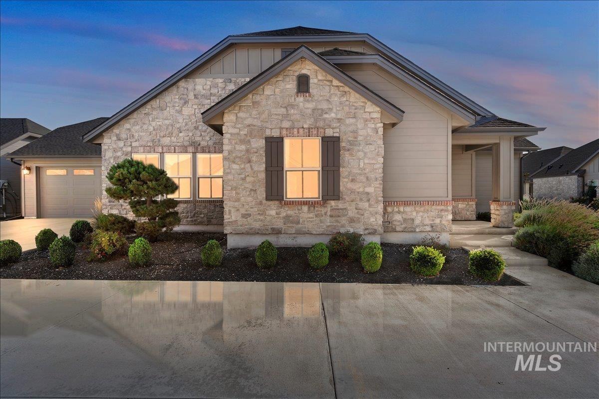 E Silverking Ln, Meridian, ID 83642