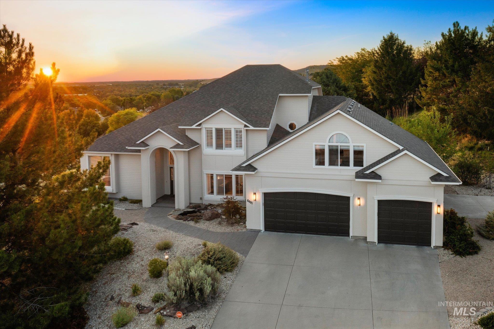 N Hillsboro Pl, Boise, ID 83703
