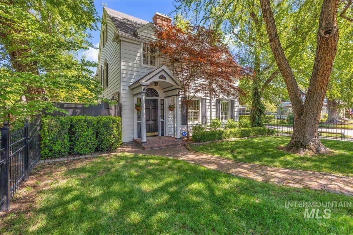 E Warm Springs Ave, Boise, ID 83712