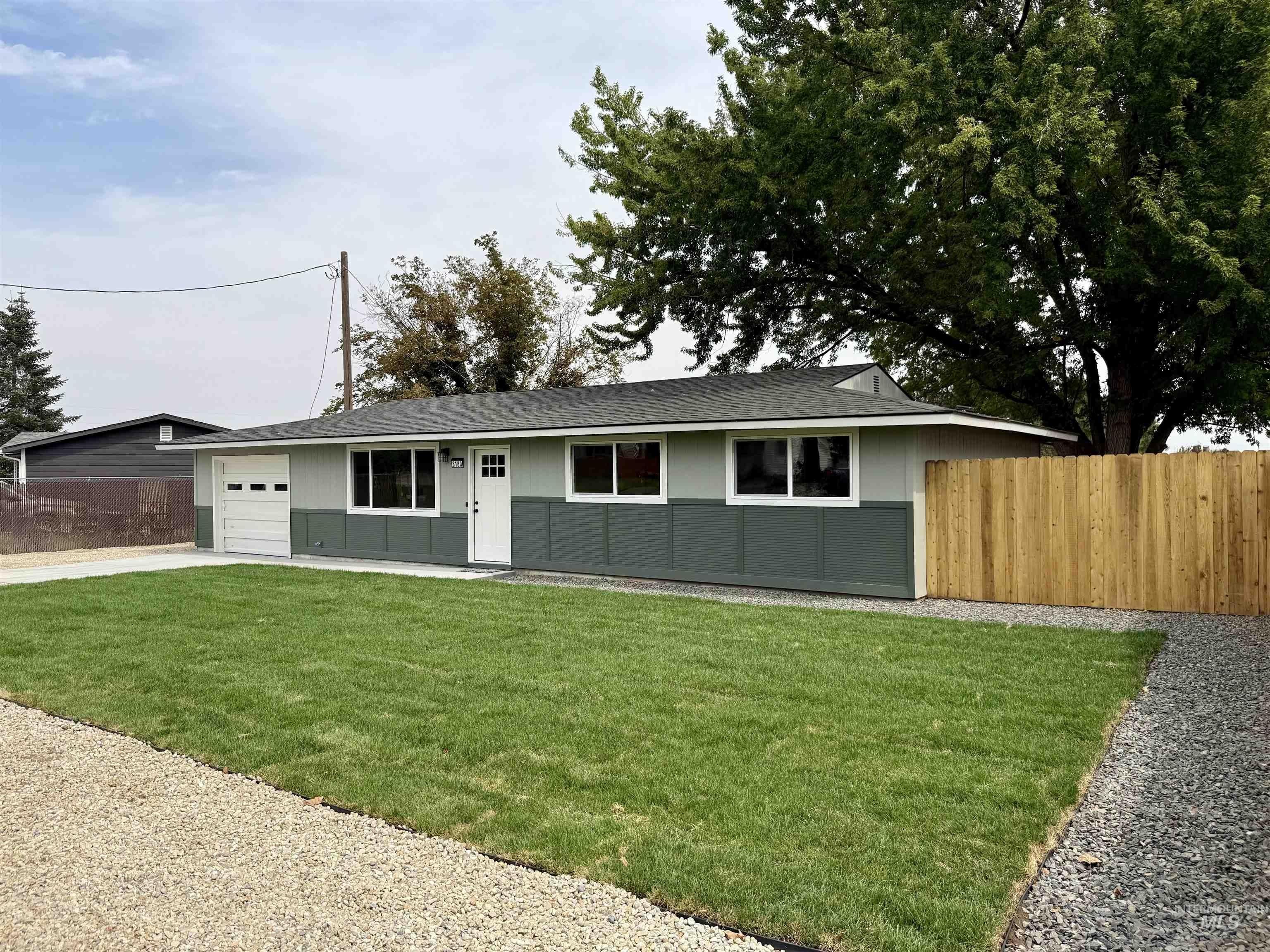 N Pennsylvania Ave, Fruitland, ID 83619